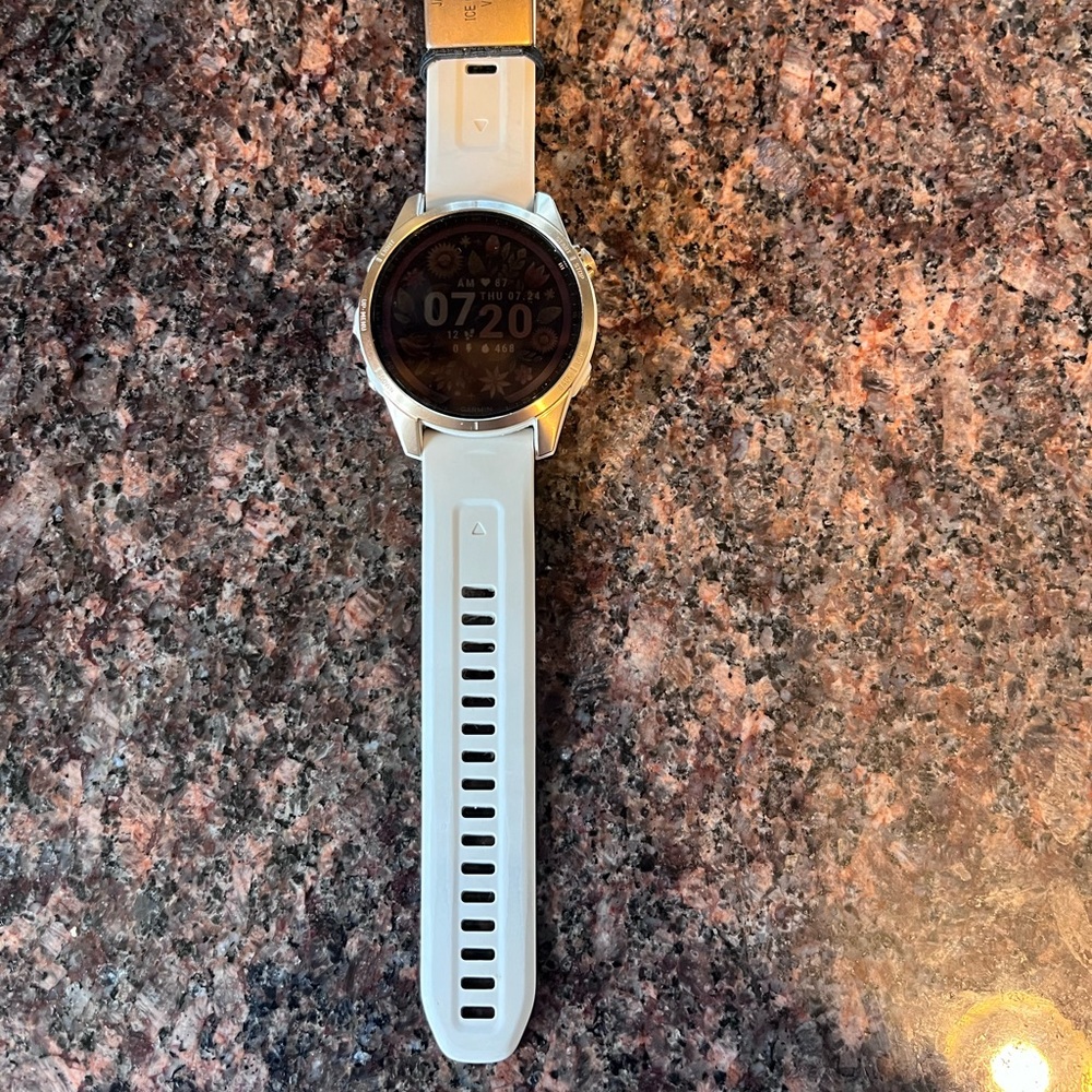 Garmin Fenix 7S Smartwatch